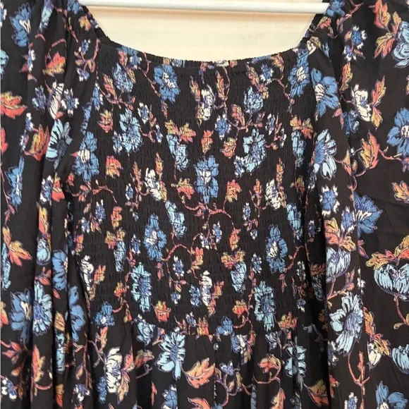 Angie Floral Flare Sleeve Blue Ruffle Smocked Boho Cottagecore Dress Size M - Picture 4 of 16